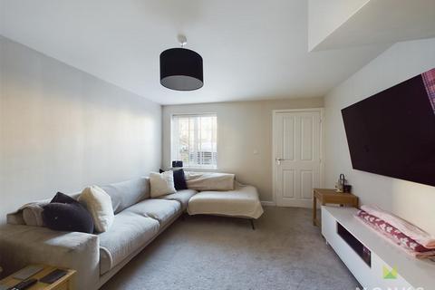 3 bedroom end of terrace house for sale, Holland Drive, Preston Street, Shrewsbury