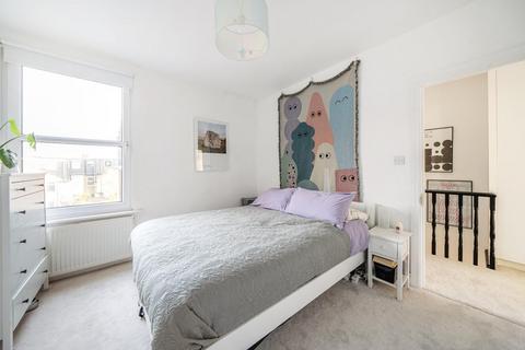 27 Burford Road, London, SE6 4DF