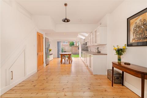 4 bedroom semi-detached house for sale, Halstead Road, Wanstead