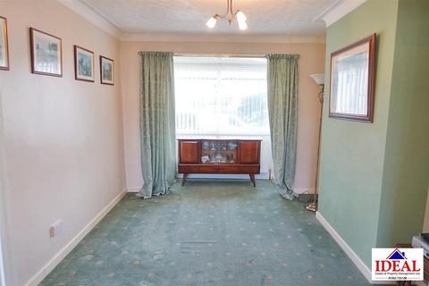 3 bedroom semi-detached house for sale, Grosvenor Road, Woodlands, Doncaster