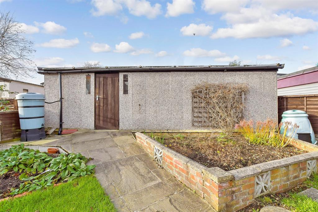 Workshop/Outbuildings