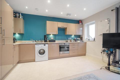 2 bedroom apartment for sale, Liberator Place, Chichester