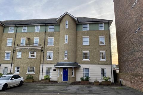 2 bedroom flat to rent, Becketts Court, Chelmsford, Essex, CM1