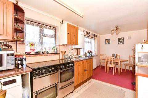 3 bedroom semi-detached house for sale, Greggs Wood Road, Tunbridge Wells, Kent