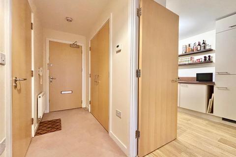 1 bedroom apartment for sale, Eden Road, Dunton Green