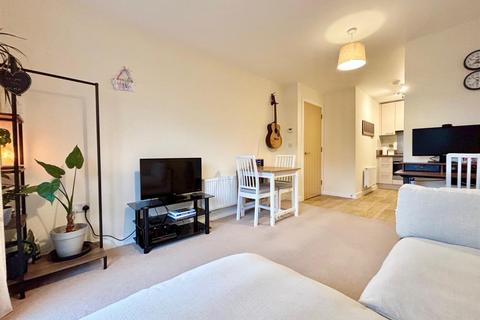 1 bedroom apartment for sale, Eden Road, Dunton Green