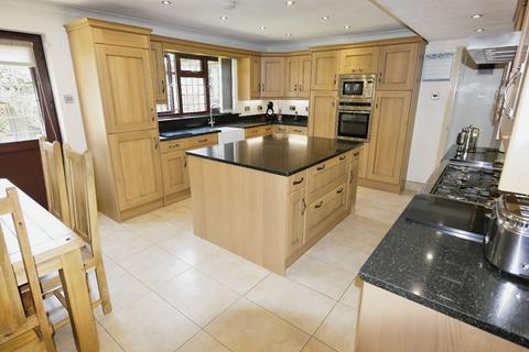 4 bedroom detached house for sale, Hornsby Lane, Orsett Heath, Grays, Essex