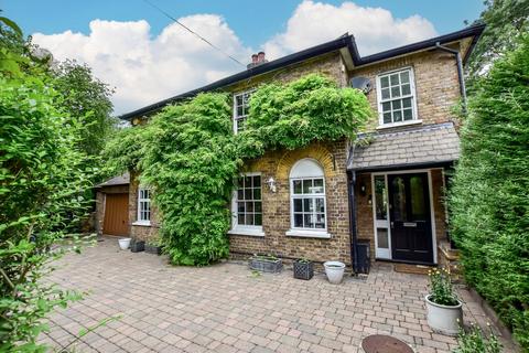Brookfield Cottage Datchet Road, Horton, Slough, SL3 9PT