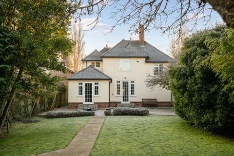 4 bedroom detached house for sale, Holbrook Road, Cambridge, CB1