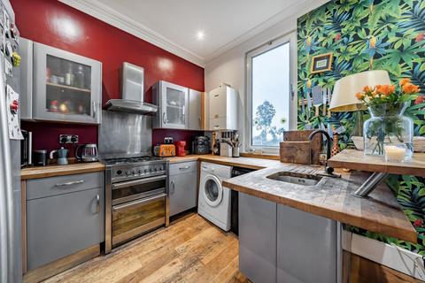 2 bedroom flat for sale, Ravensbourne Park, Catford