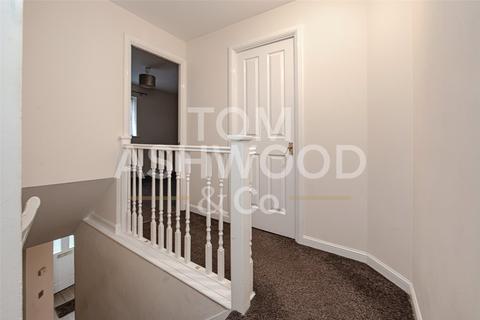 110 Winding Way, Dagenham, RM8 2TB
