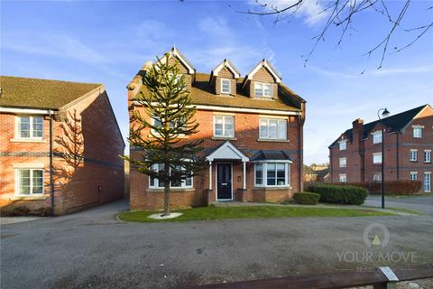 5 bedroom detached house for sale, Bluebell Rise, Northampton NN4