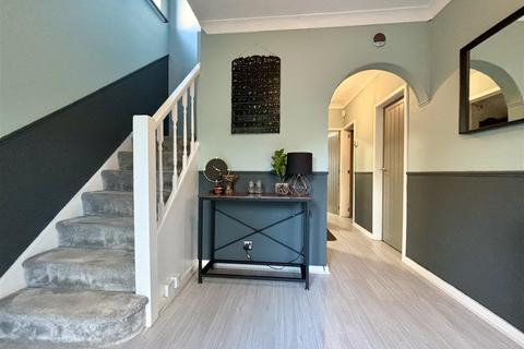 undefined, Alston Close, Bradford BD9