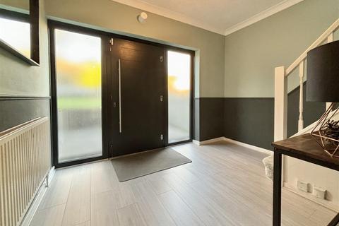 undefined, Alston Close, Bradford BD9