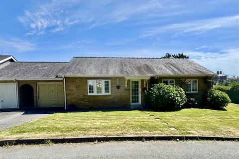 3 bedroom detached bungalow for sale, Plas Tanrallt, Pwllheli