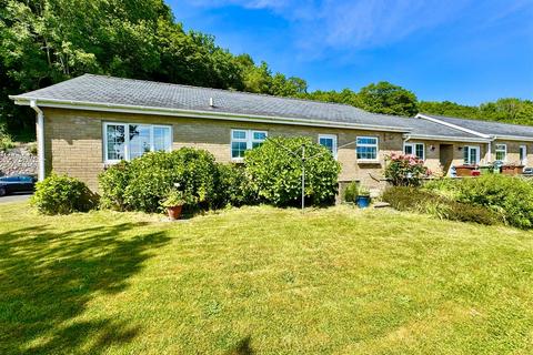 3 bedroom detached bungalow for sale, Plas Tanrallt, Pwllheli