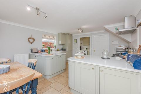 5 bedroom detached house for sale, Long Lane,