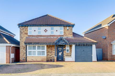 3 bedroom detached house for sale, Goldcrest Road, Cinderhill NG6