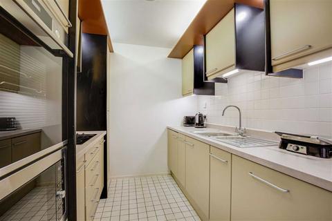 2 bedroom flat for sale, Cromwell Road, London SW7