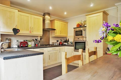 4 bedroom townhouse for sale, Cavendish Mews, Drighlington, BD11