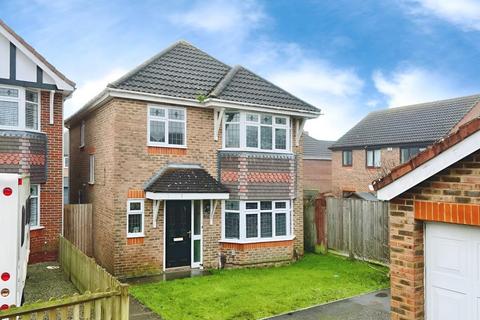 4 bedroom detached house for sale, Romulus Gardens, Kingsnorth, Ashford