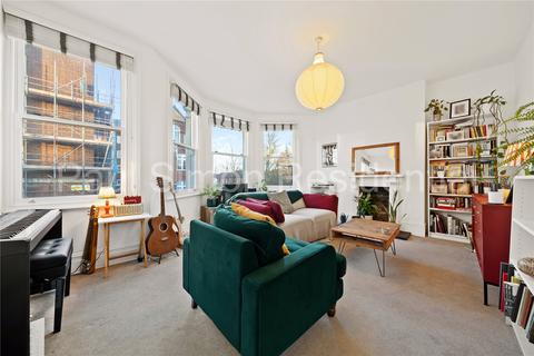 2 bedroom apartment for sale, Falkland Road, Harringay, London, N8