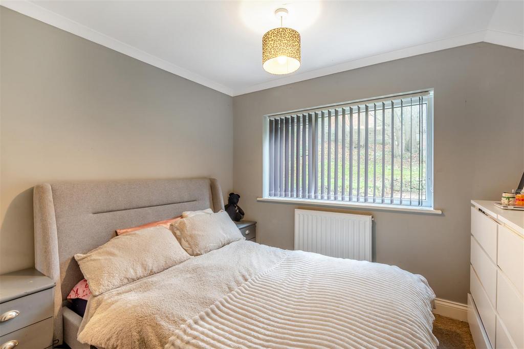 8632380-interior22.jpg