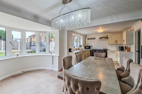 151 Churchfields, Shoeburyness, Southend-on-sea, SS3 8TW