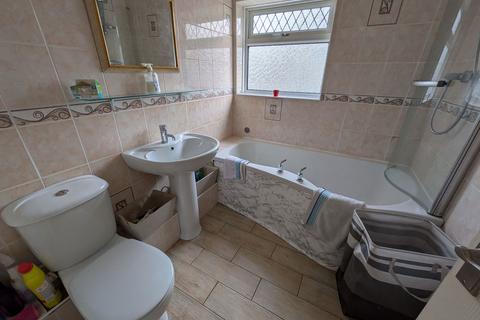 47 Brynhafod, Ammanford, SA18 3QH