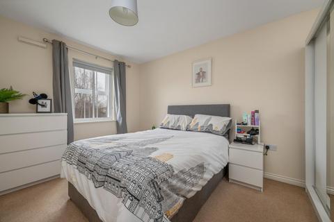 2 bedroom flat for sale, The Sidings, Oakham