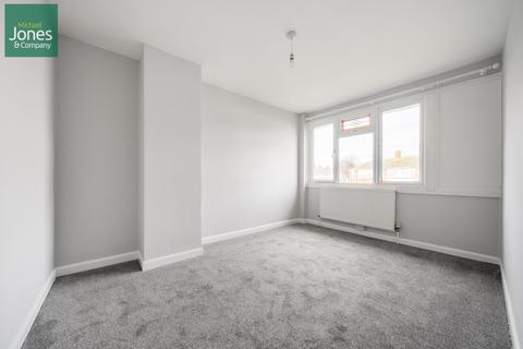 3 bedroom end of terrace house to rent, Shadwells Road, Lancing, West Sussex, BN15