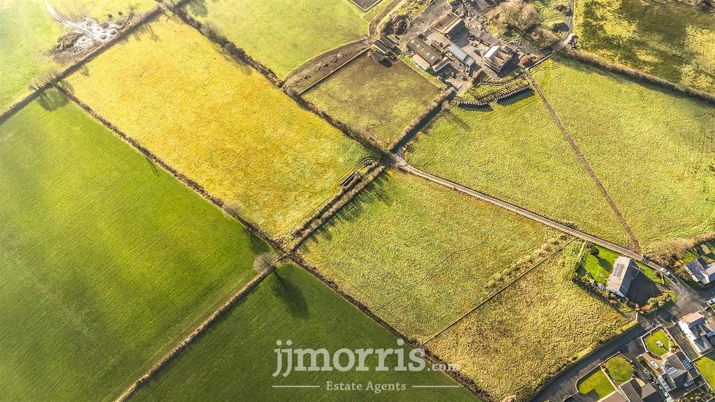 A720 B0 BA-6 FEA-4 CC9-88 EC-FF5 AF1922 C5 B.jpeg