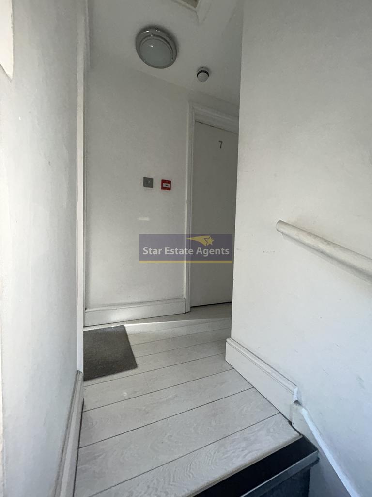 Image4.jpeg