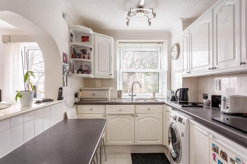 2 bedroom apartment for sale, Montpelier Road, Brighton