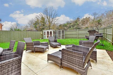 4 bedroom detached house for sale, Ramsden Way, Marden, Tonbridge, Kent