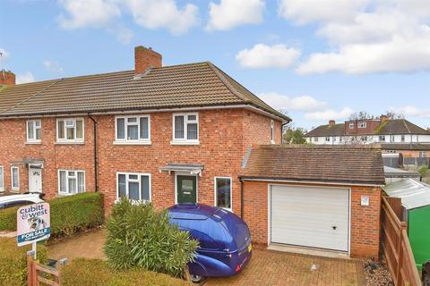 3 bedroom end of terrace house for sale, Darcy Avenue, Wallington, Surrey