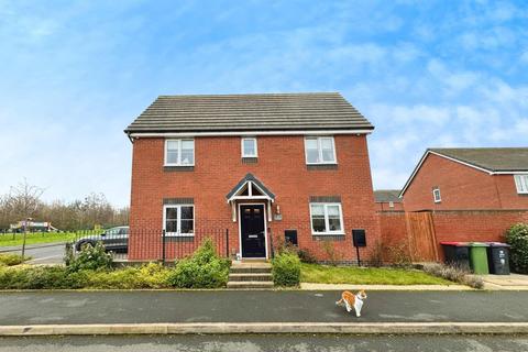 3 bedroom end of terrace house for sale, Miners Way, Telford TF2