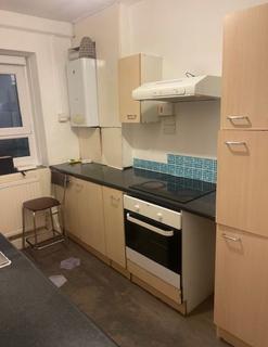 2 bedroom flat to rent, Maxwell House, Barnfield Road, London, SE18