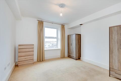 1 bedroom apartment to rent, Hampstead High Street, London NW3