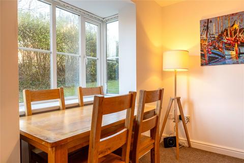 2 bedroom flat for sale, Barnstaple, Devon