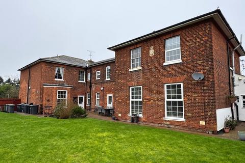 2 bedroom flat for sale, Church End, Arlesey, SG15