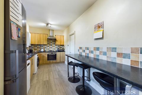 112 Maple Drive, Scarborough, YO12 6LP
