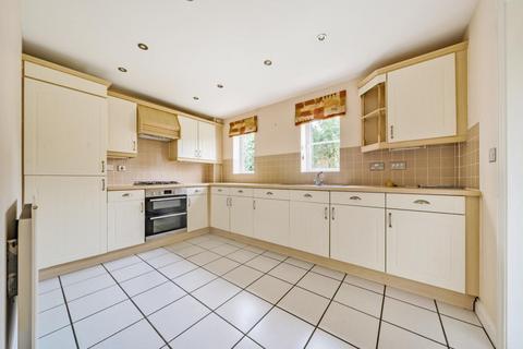 5 bedroom semi-detached house for sale, Shilton Park,  Carterton,  Oxfordshire,  OX18