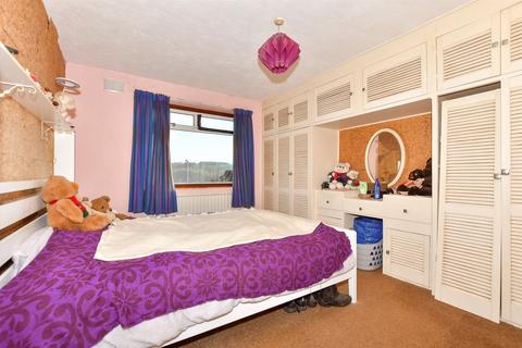 36 High Ridge, Hythe, CT21 5TF