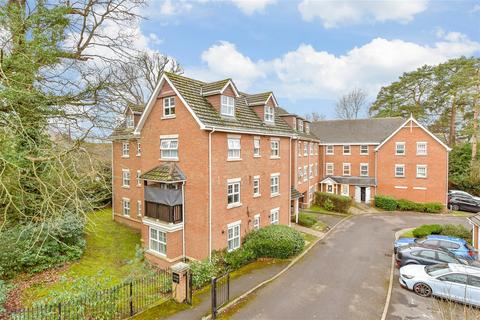 2 bedroom apartment for sale, Worth Park Avenue, Crawley, West Sussex