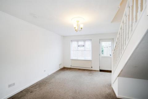 2 bedroom end of terrace house for sale, Broad Oak Close, Chingford