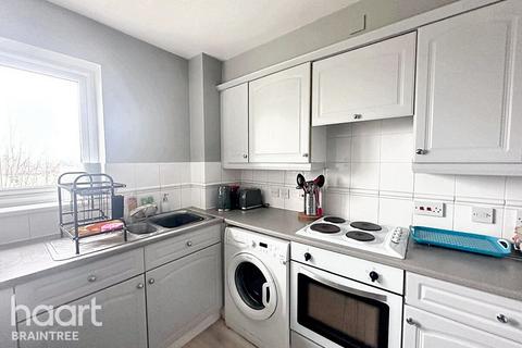 2 bedroom flat for sale, Nottage Crescent, Braintree