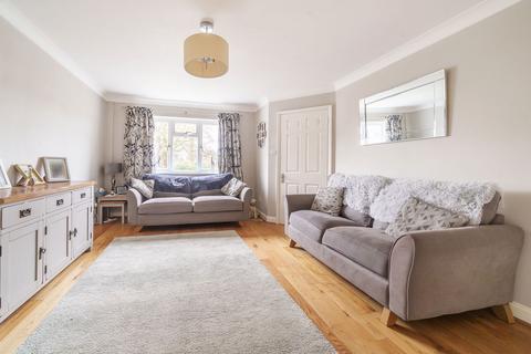 54 Lapin Lane, Hatch Warren, Basingstoke, RG22 4XH