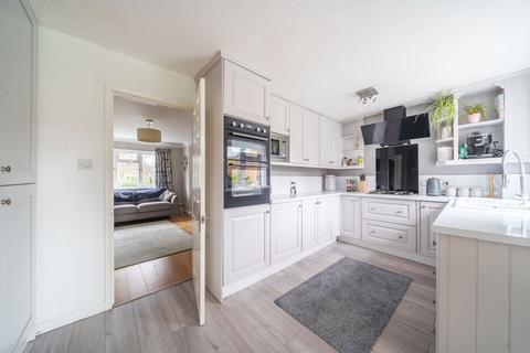 54 Lapin Lane, Hatch Warren, Basingstoke, RG22 4XH