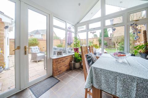 54 Lapin Lane, Hatch Warren, Basingstoke, RG22 4XH